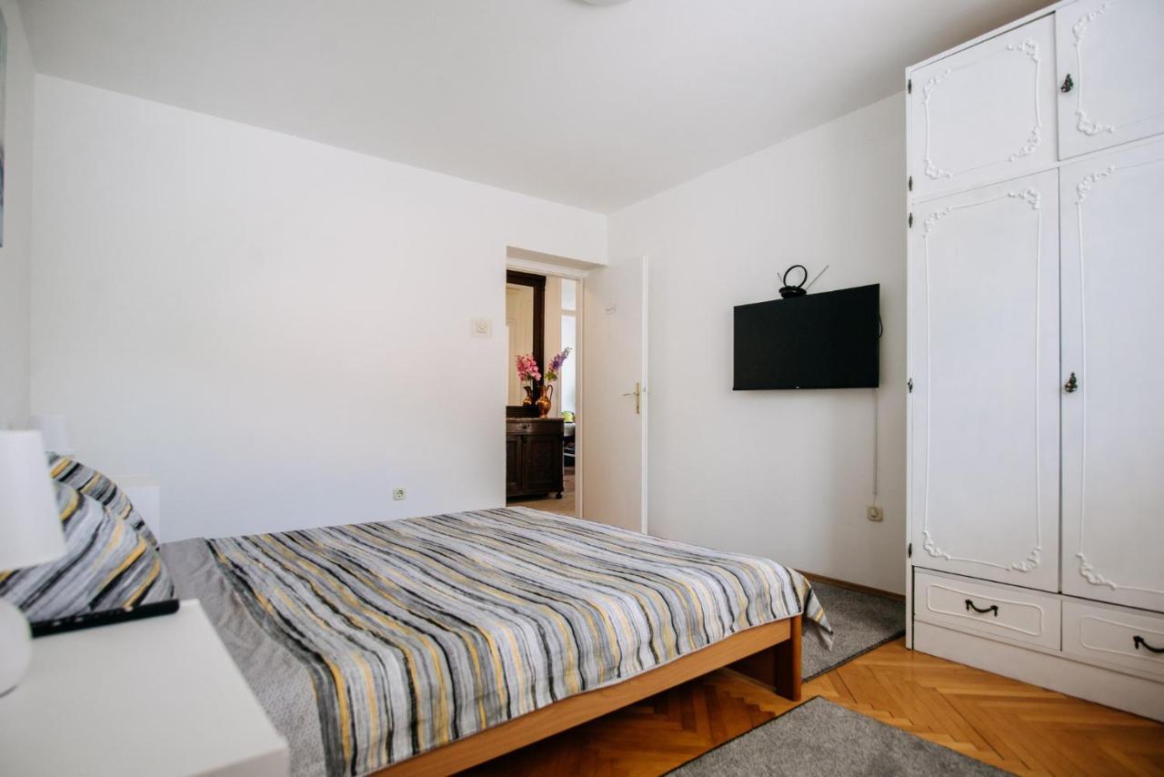Sunnynest Apartment - 3Br Apt With Free Parking & Wi-Fi, Close To Lapad Bay Beach Dubrovnik Kültér fotó