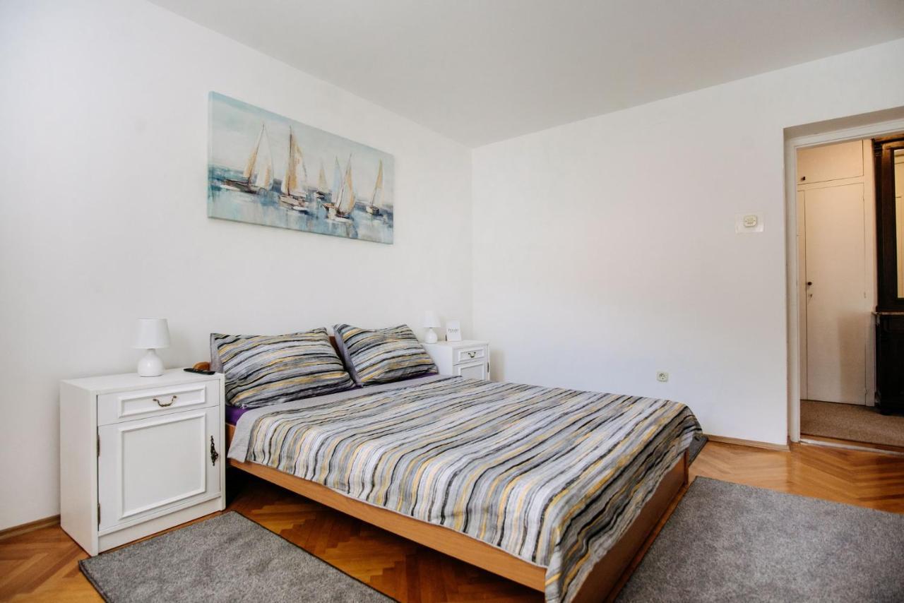 Sunnynest Apartment - 3Br Apt With Free Parking & Wi-Fi, Close To Lapad Bay Beach Dubrovnik Kültér fotó